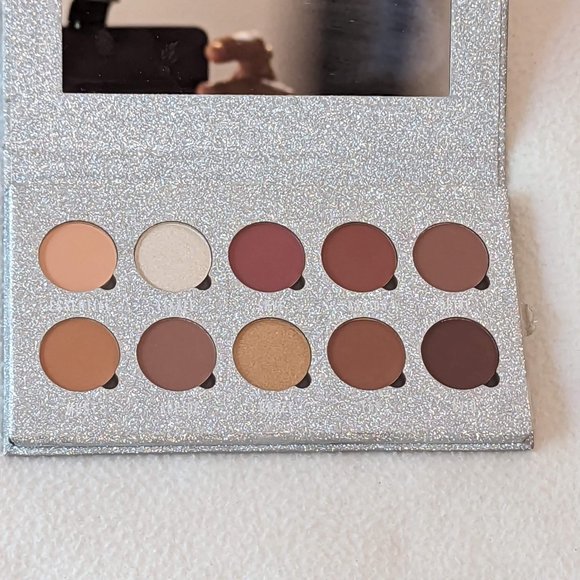 🎉HP🎉BE OBSESSED WITH Eyeshadow Palette Makeup Obsession - Picture 9 of 12